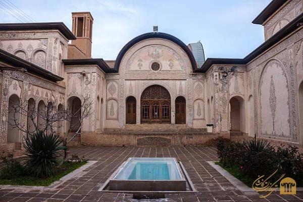 معروف‌ترین خانه‌های تاریخی کاشان و فاصله آن‌ها تا هتل نگارستان